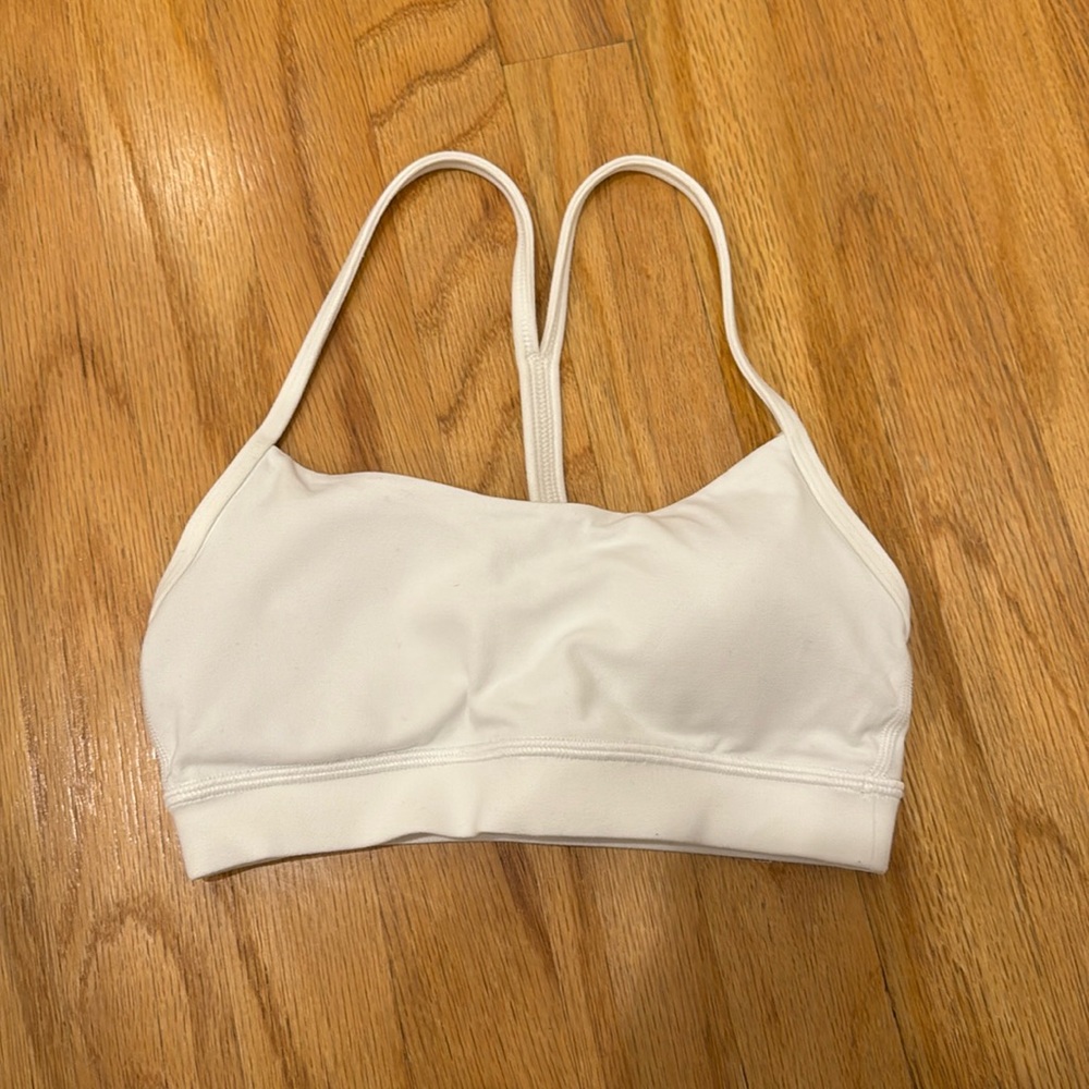 Lululemon Flow Y Bra Nulu White